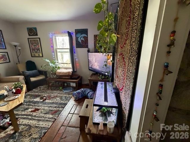 Five Points - Residential