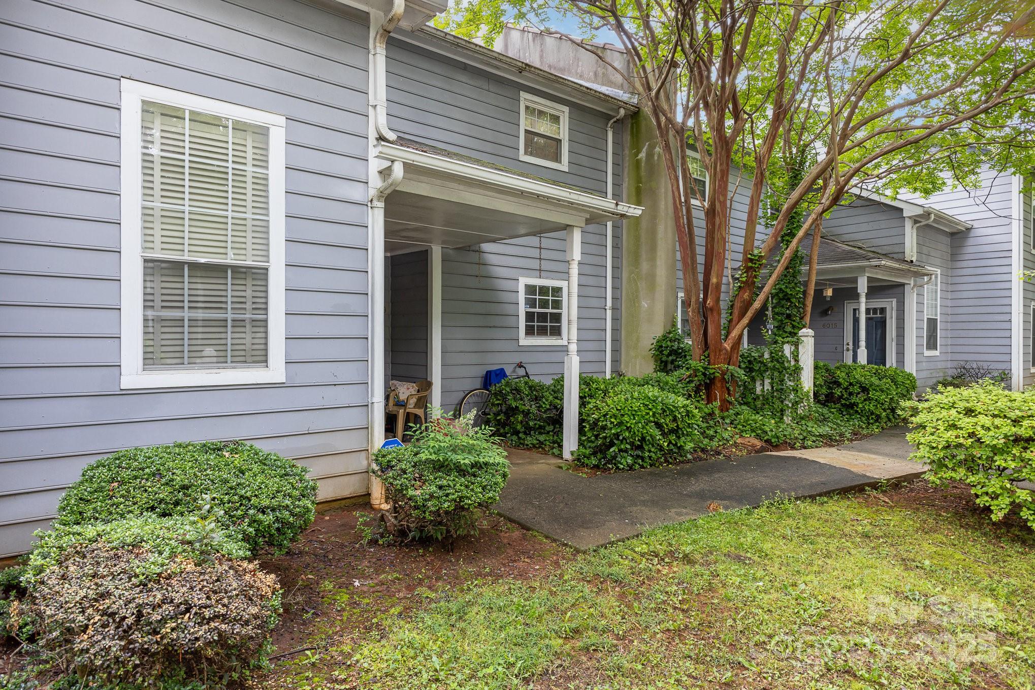6011 Treetop Court