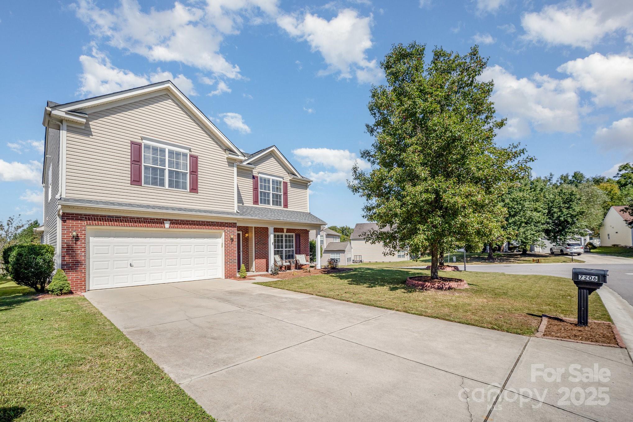 7206 Sandown Court