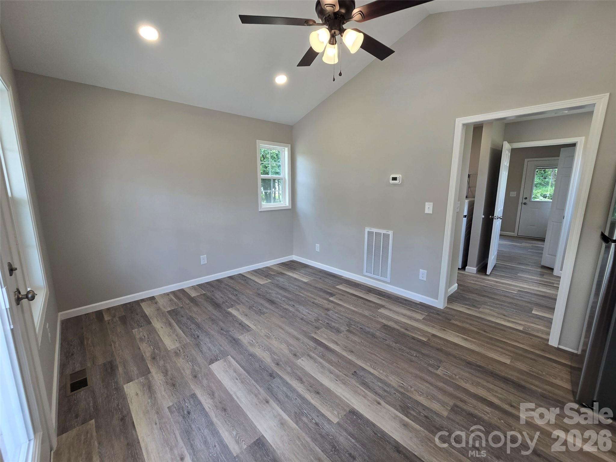 619 Railroad Avenue