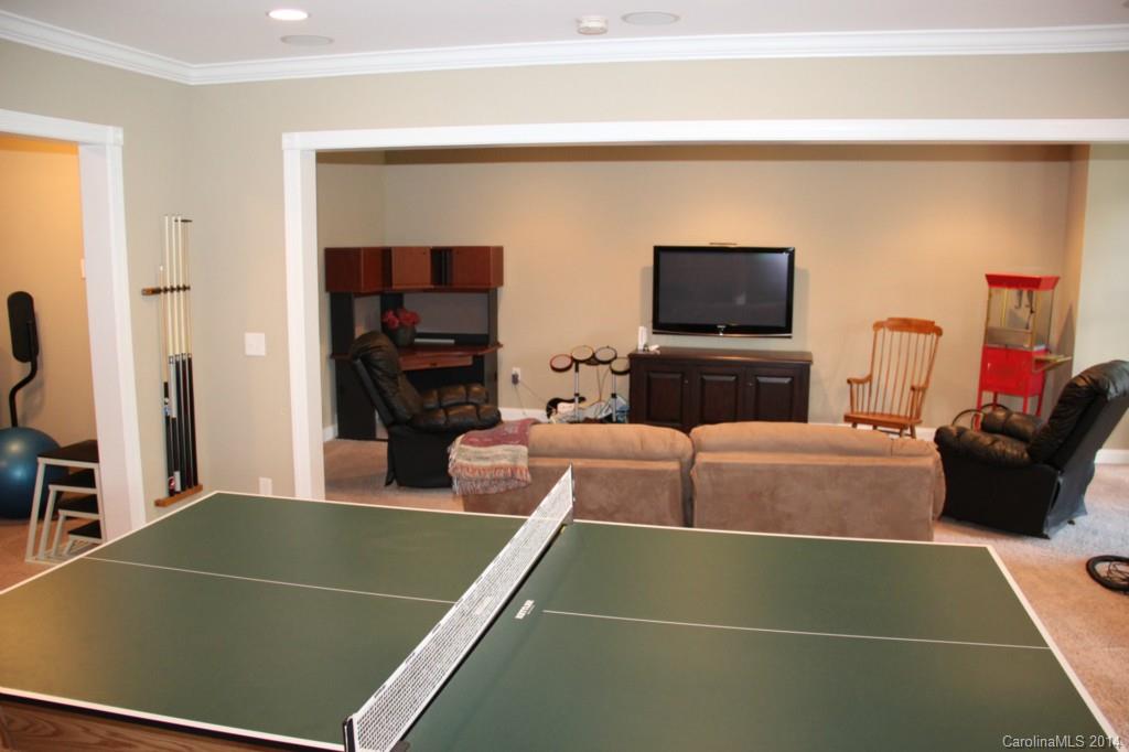 Seven Oaks - Residential