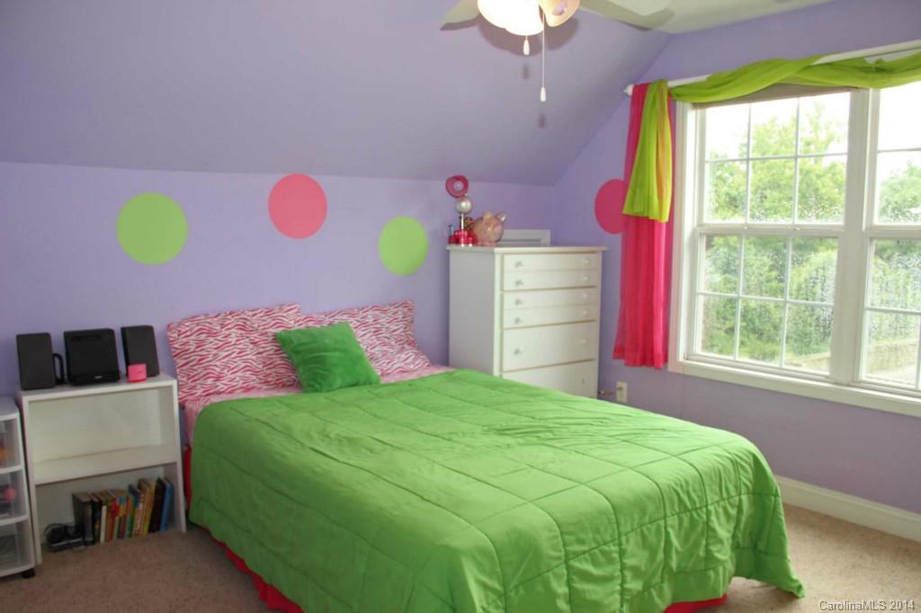 Seven Oaks - Residential