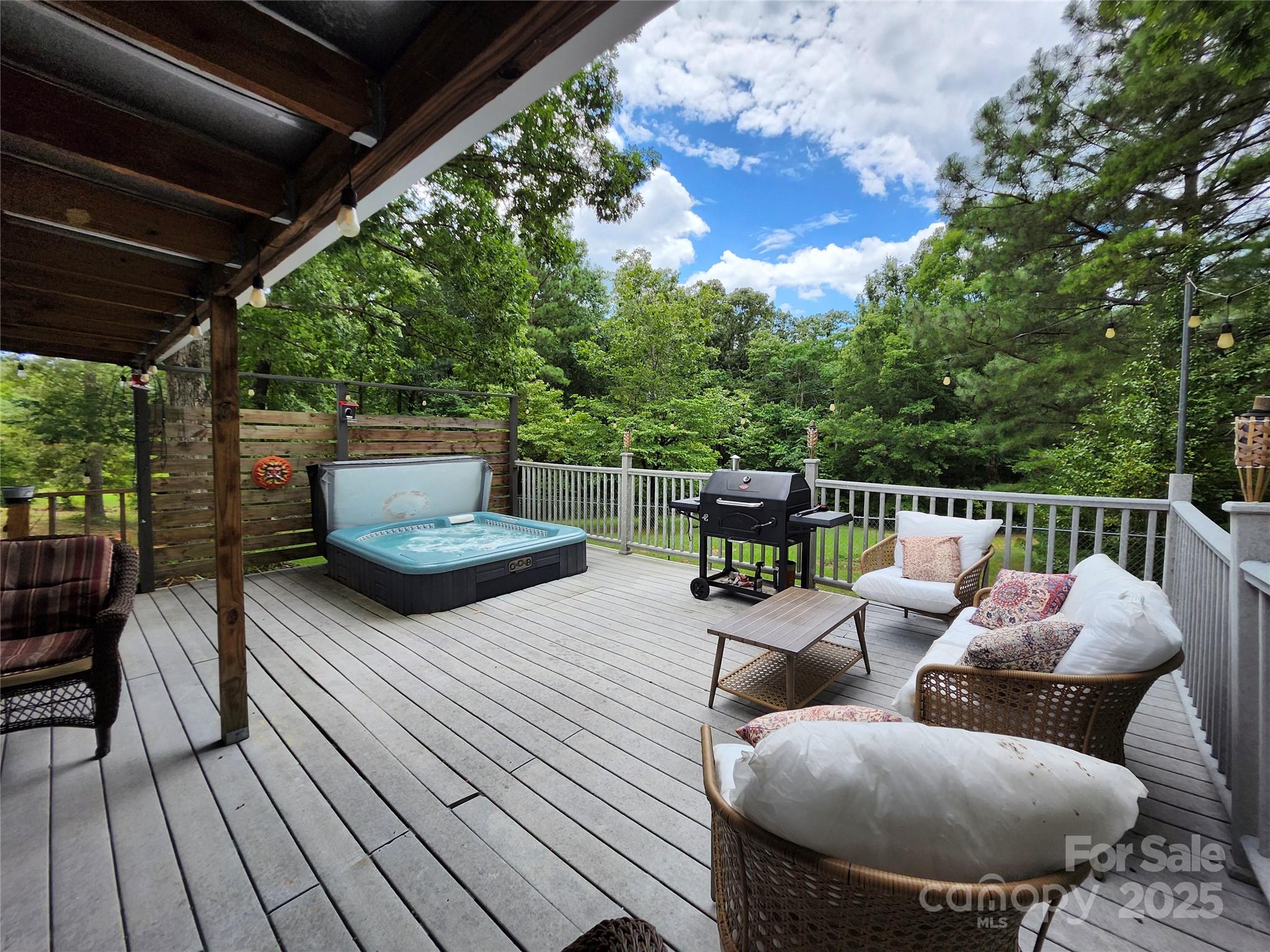 1658 Oakdale Drive