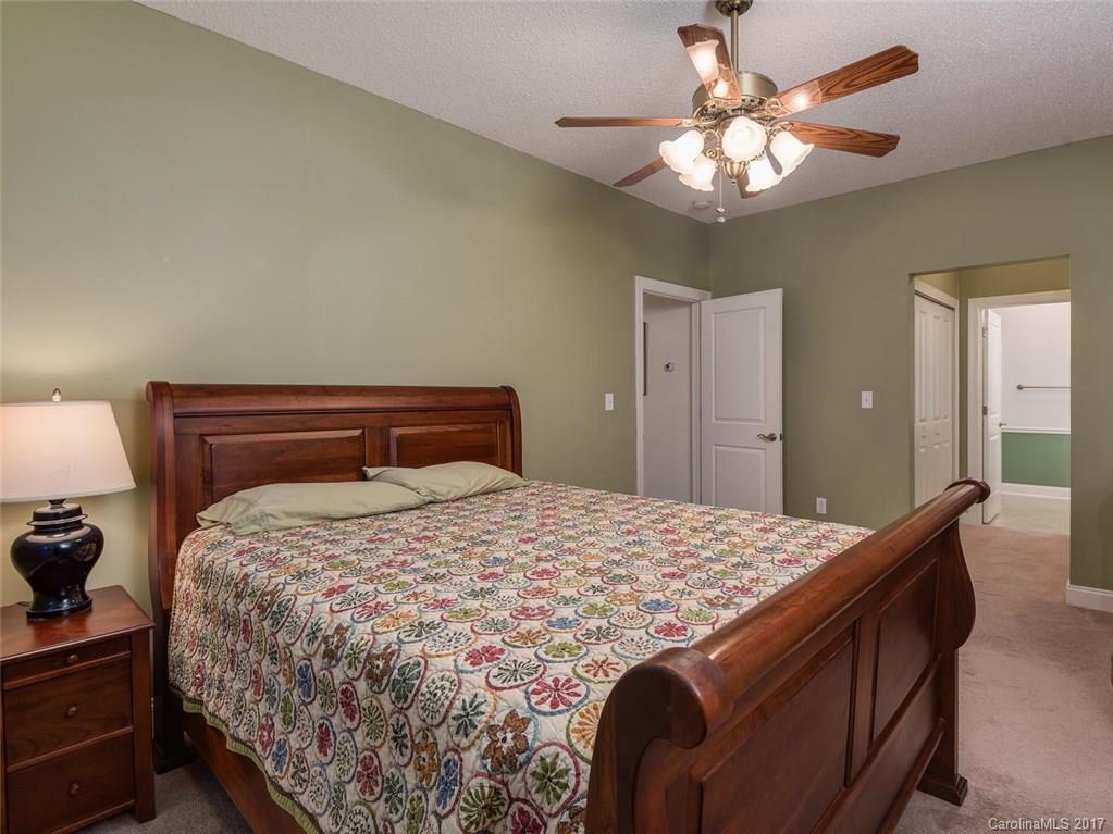 Fox Glen - Residential