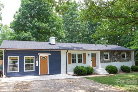 Photo of 207 S Gold Branch Road, Richfield, NC 28137 (MLS # 4390523)