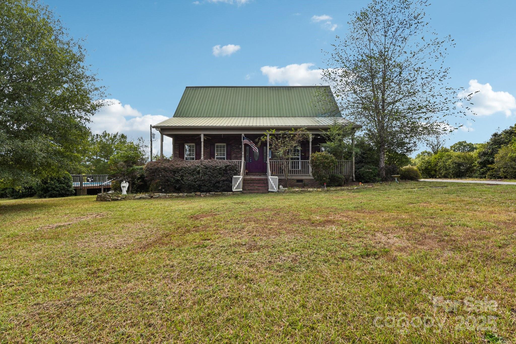 1847 Bertha Knight Road