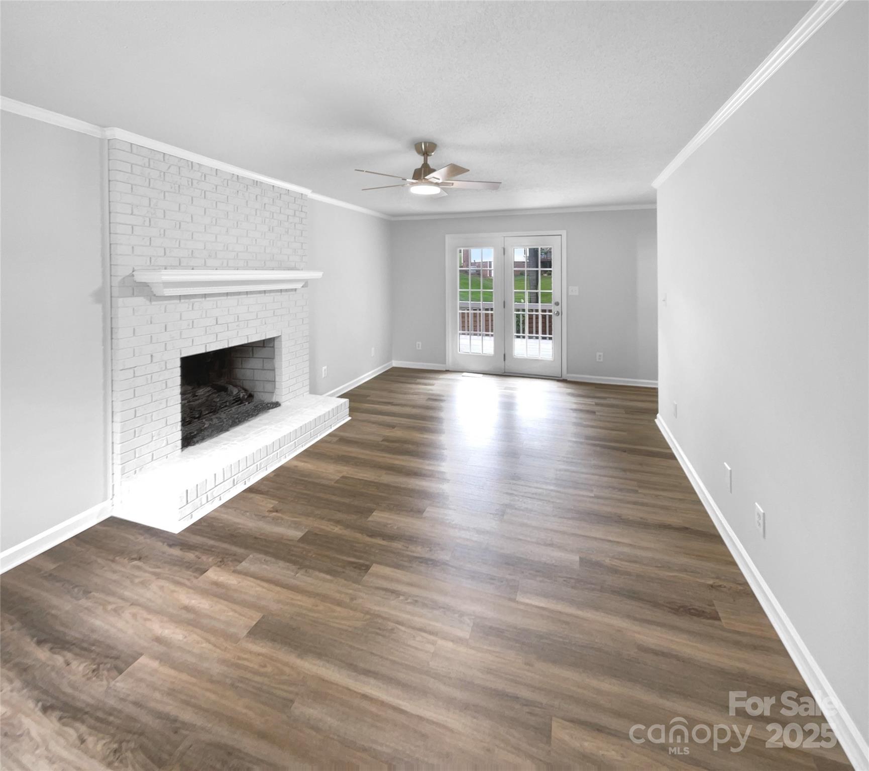 124 Creek Hollow Trail