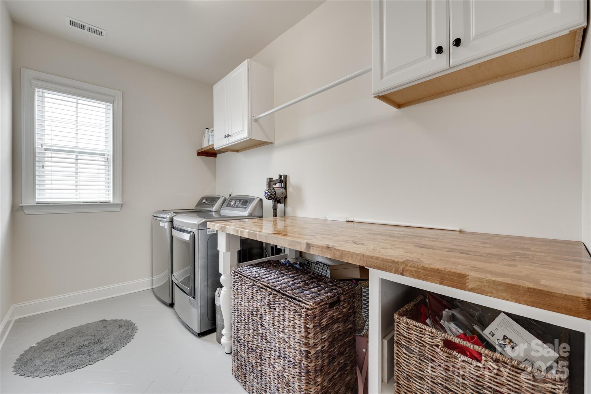 Hawks Creek - Residential