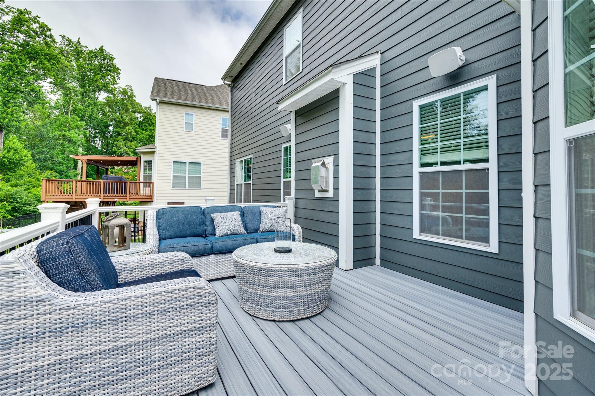 Hawks Creek - Residential