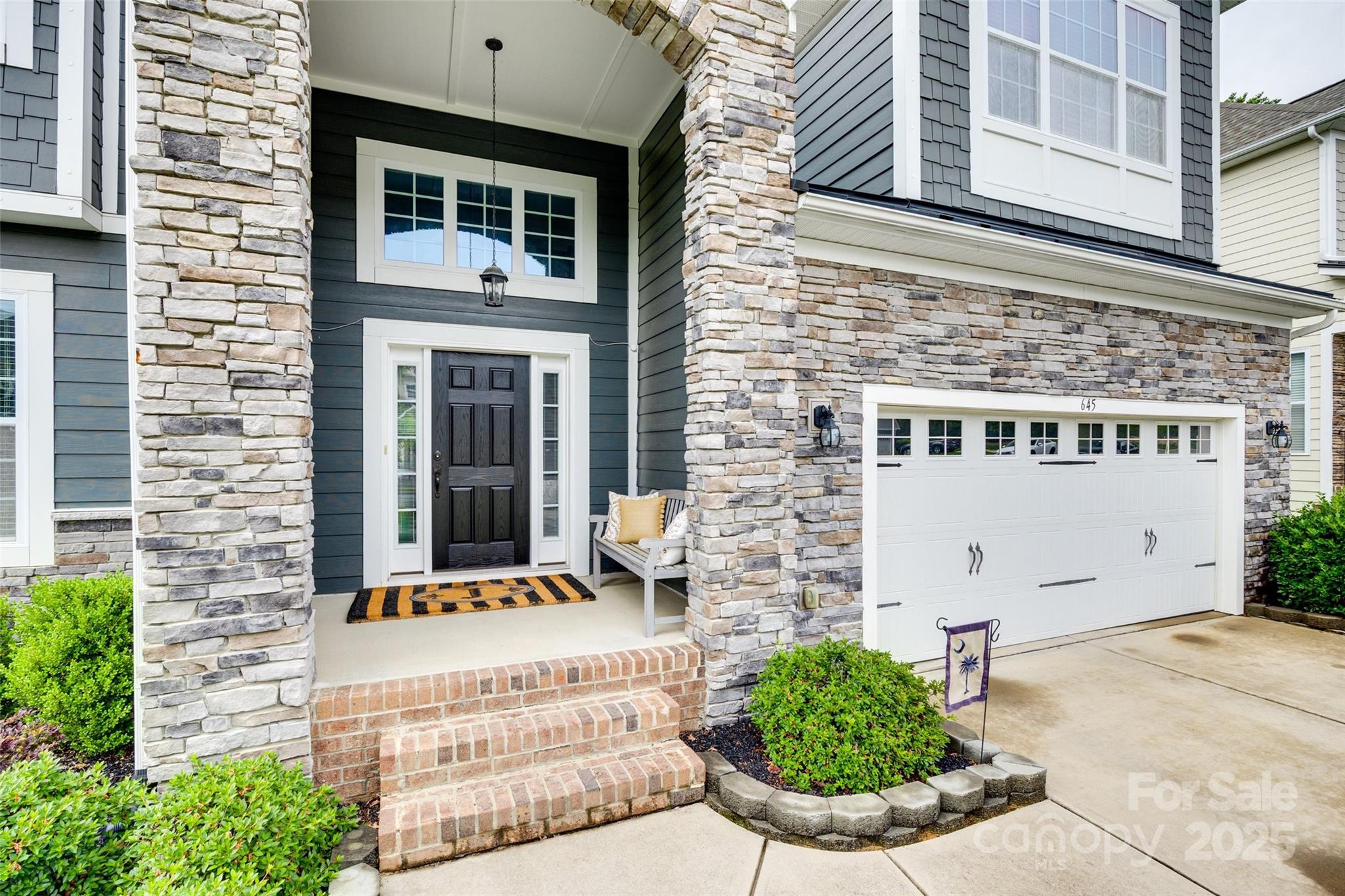 Hawks Creek - Residential