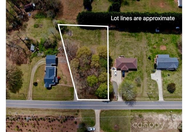 3048 Spencer Road NE