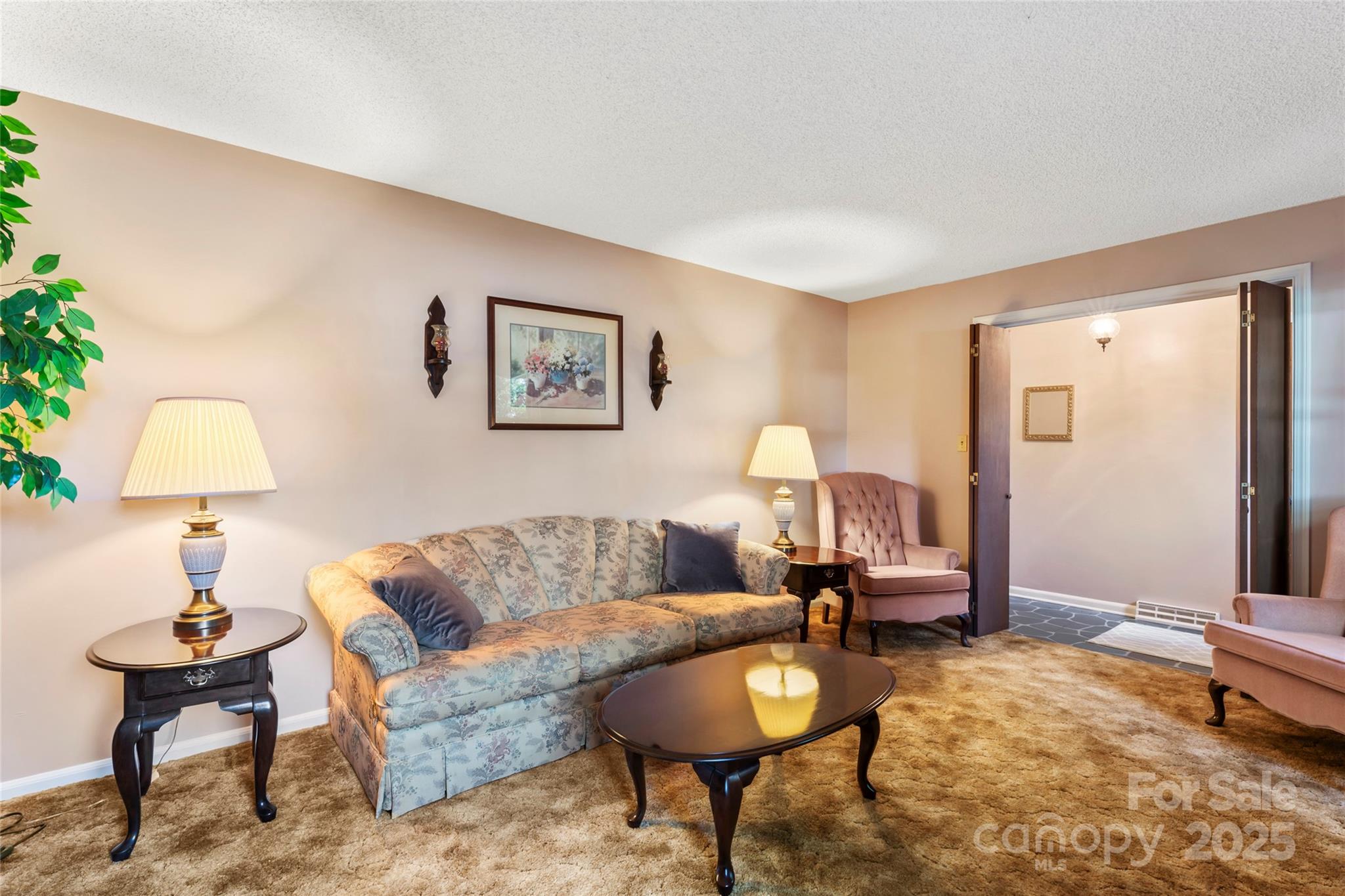 Olde Colony - Residential