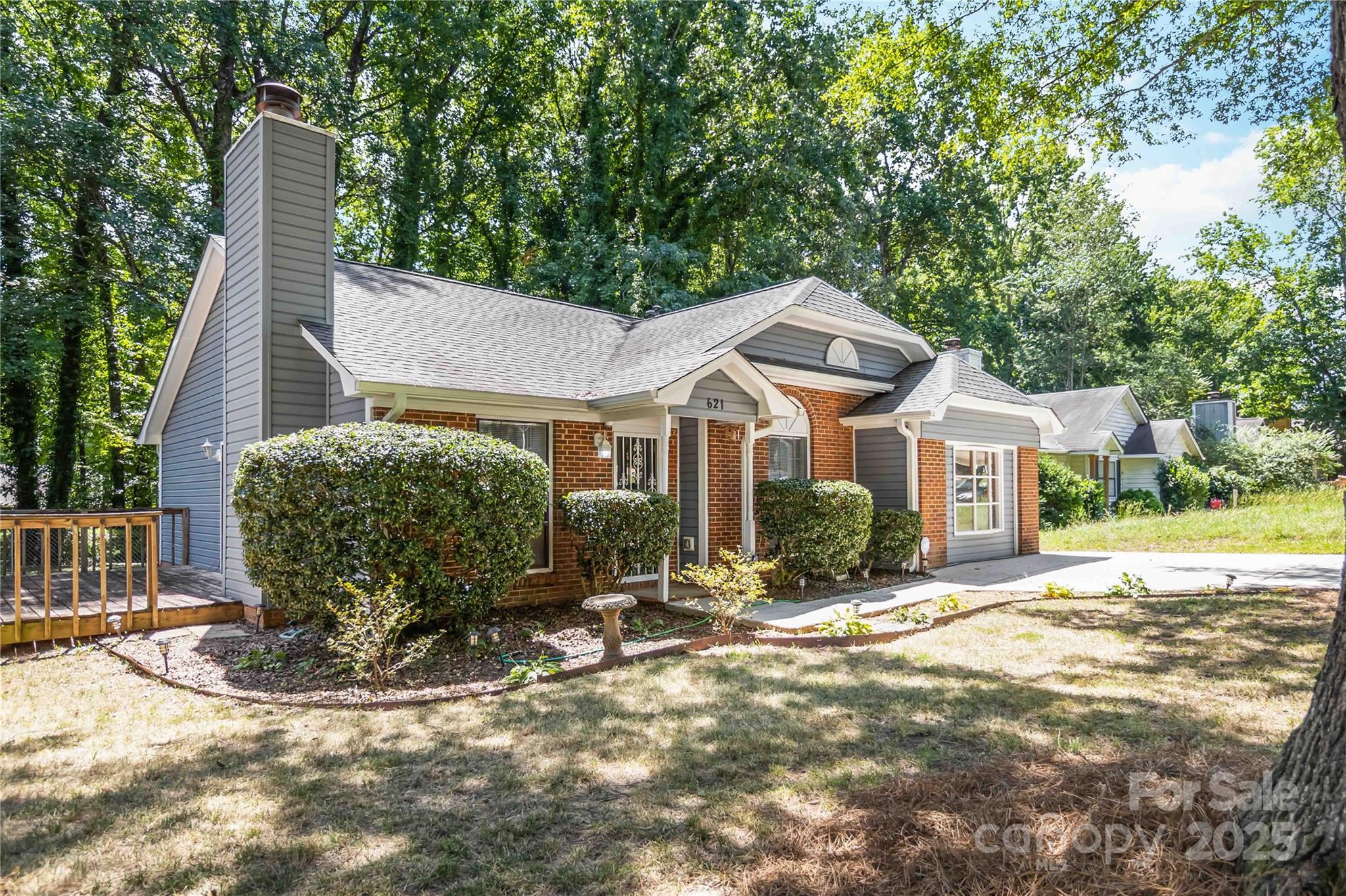 621 Pennwood Lane