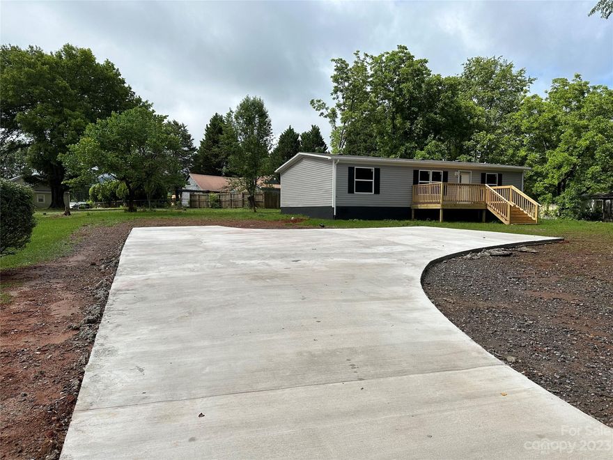Brand New 3 bedroom 2 bath home just minutes away from downtown Drexel. This home has an open kitchen and living room floor plan. Master bedroom and bath are on opposite end of bedroom 2 and 3 as well as a full bath. This home would make a perfect starter home!