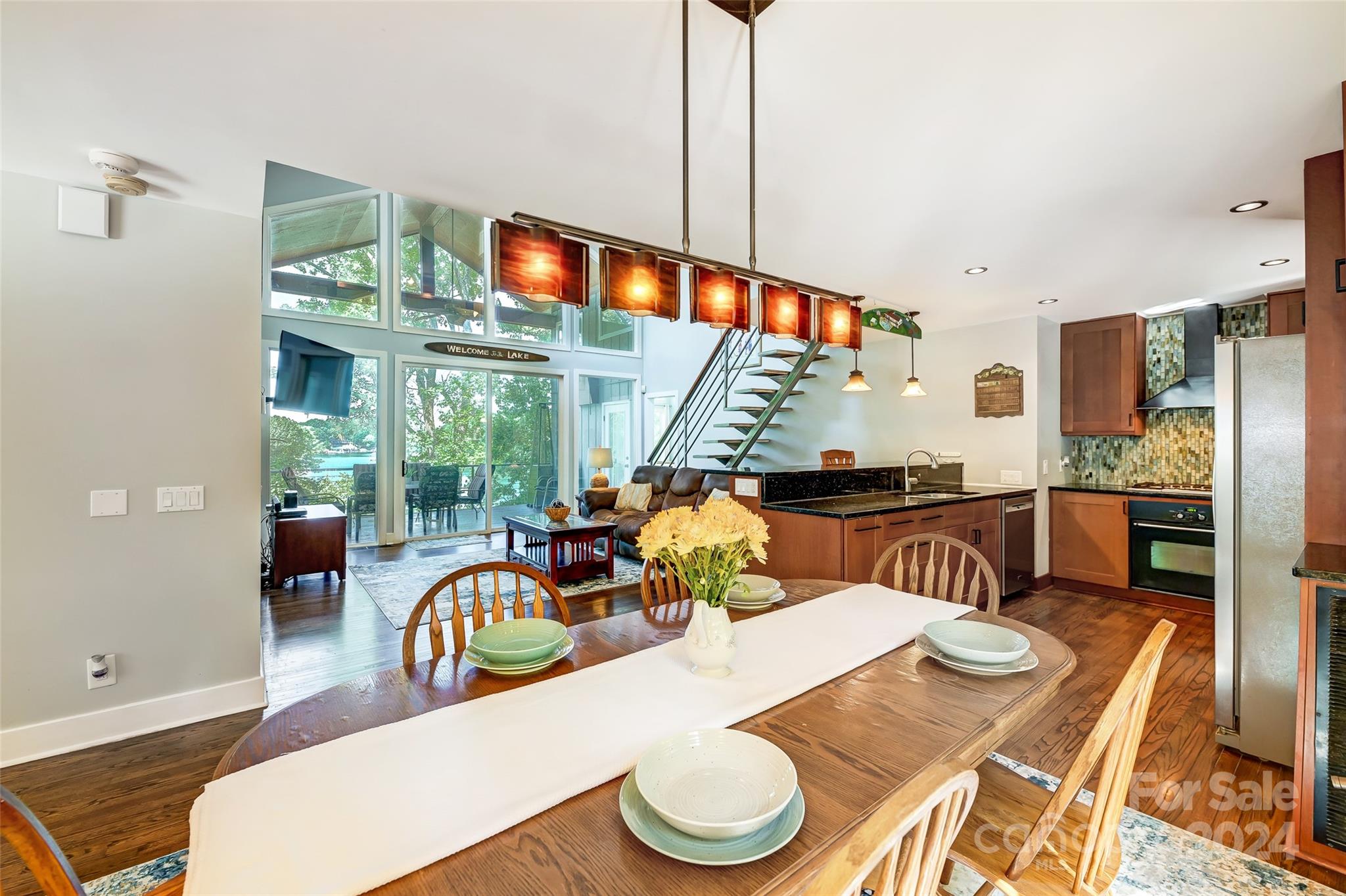 Tega Cay - Residential