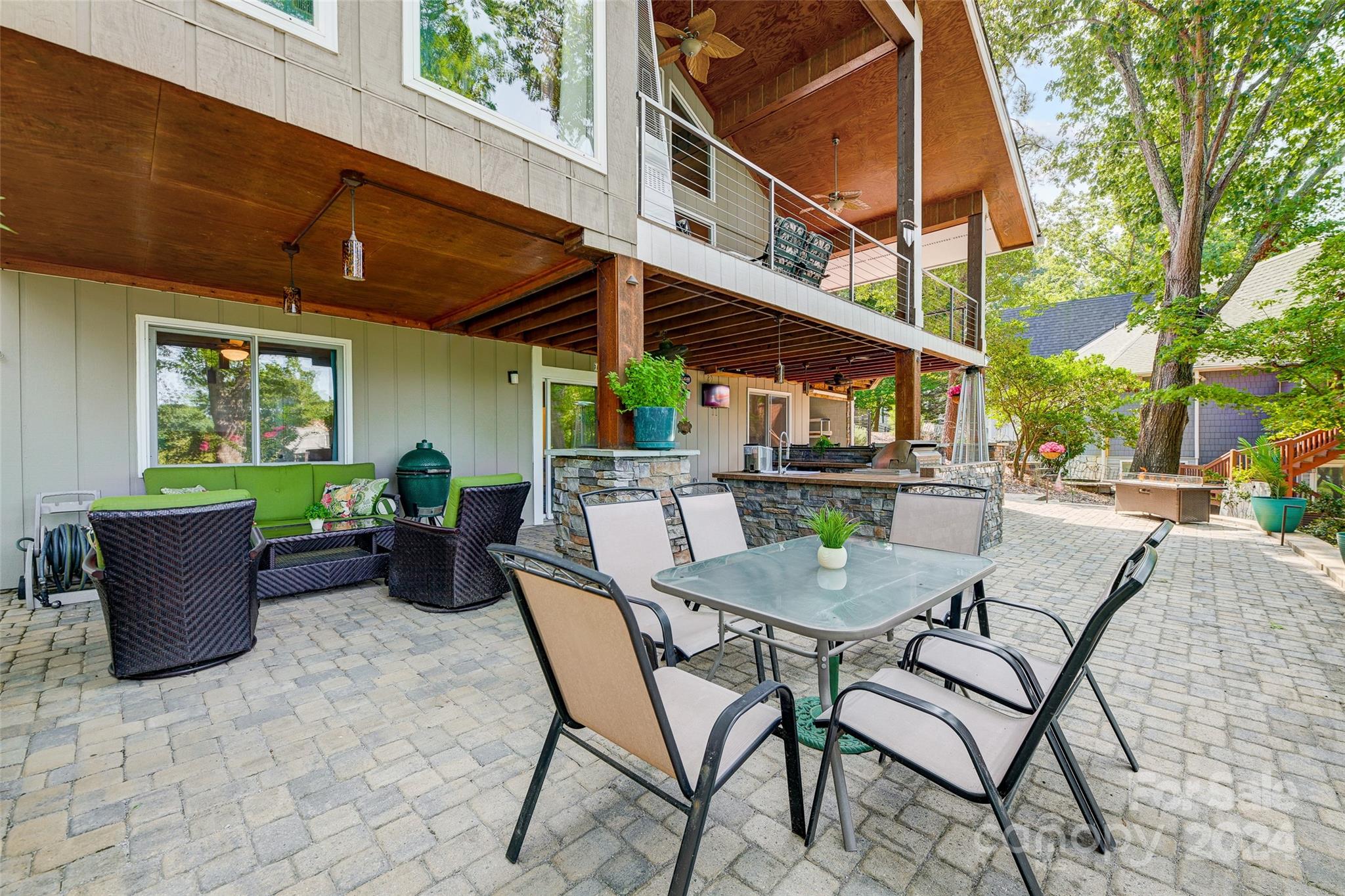 Tega Cay - Residential