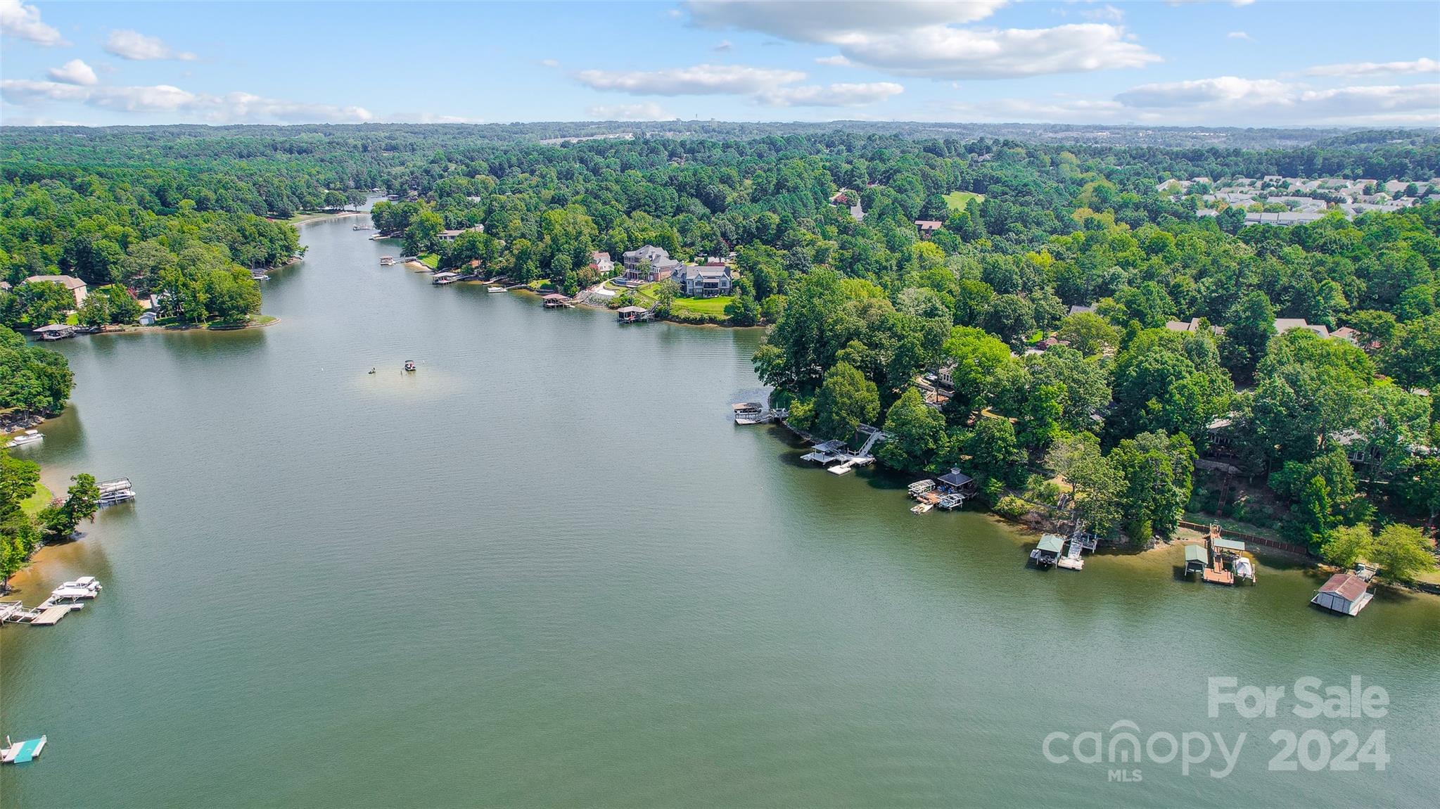 Tega Cay - Residential