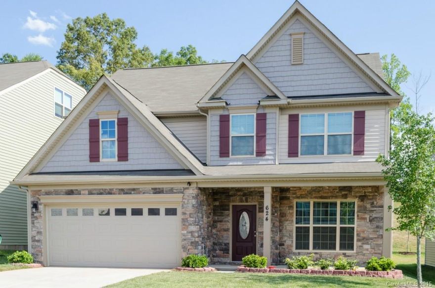 4 Lg bedrooms + Loft + 3 full baths. Main floor guest suite. featuring upgraded lighting throughout, granite countertops, SS appliances, under cabinet lighting, crown moulding, 5" hand-scraped hardwoods, surround sound system, irrigation system, screened porch, custom 2" plantation blinds and so much more.  Community features includes pool, tennis courts, golf course. Close to Pineville Mall, Douglas International Airport, restaurants, parks, and fabulous Lake Wylie a great place to fish & ski.