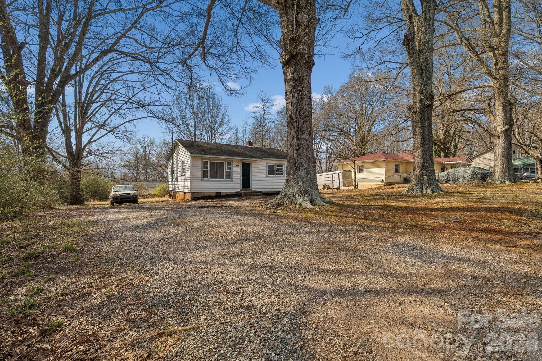 Lake View - Residential