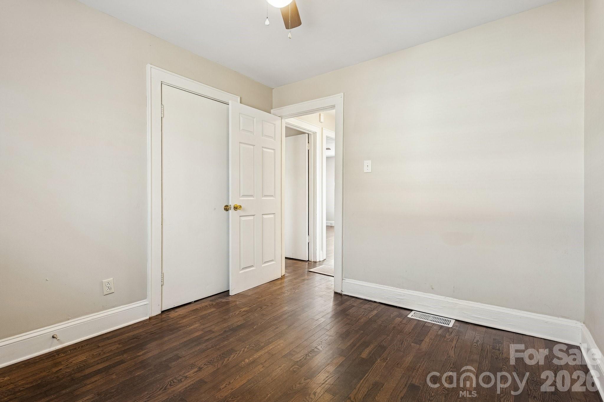 Lake View - Residential