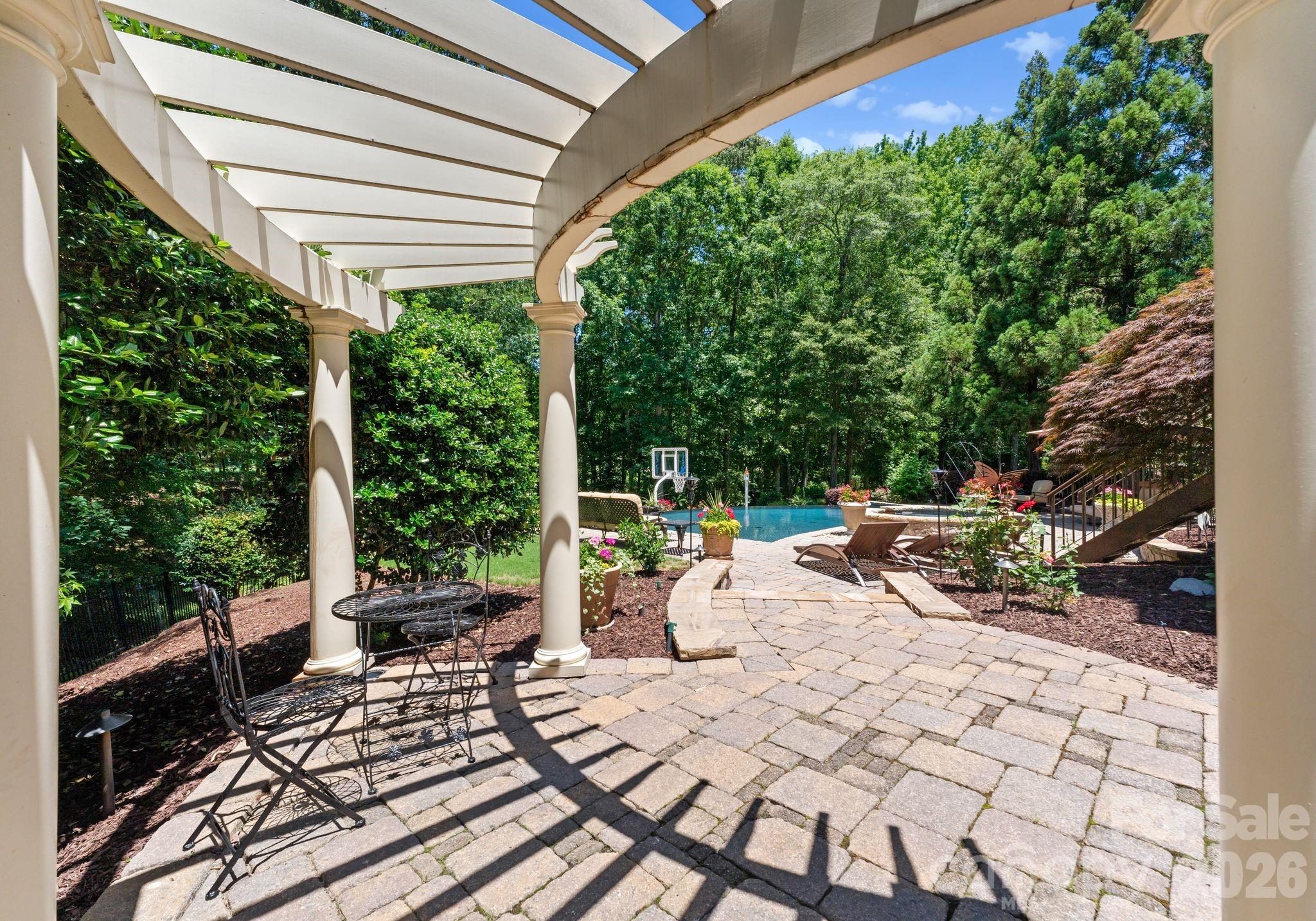 13837 Grand Palisades Parkway