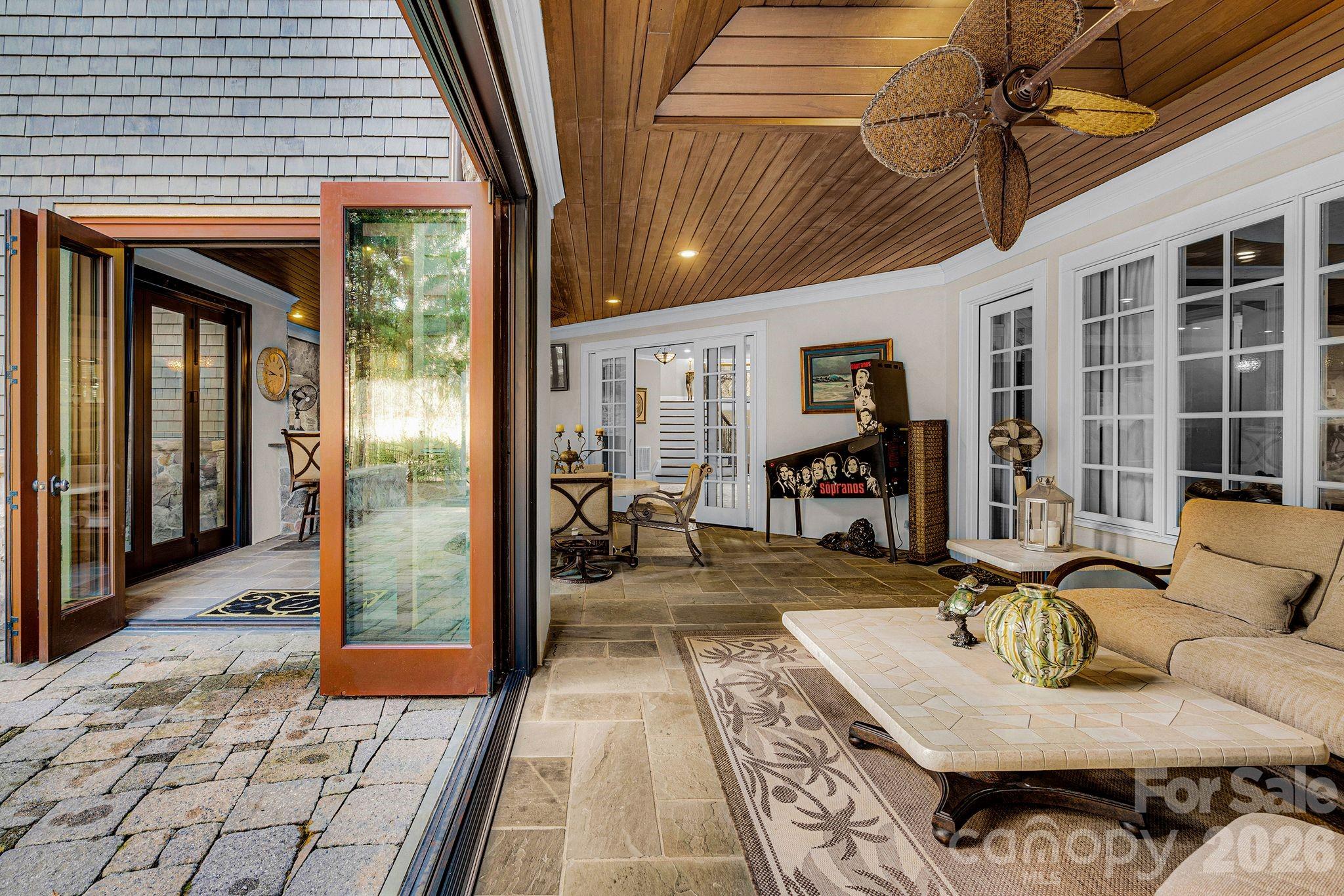 The Palisades - Residential