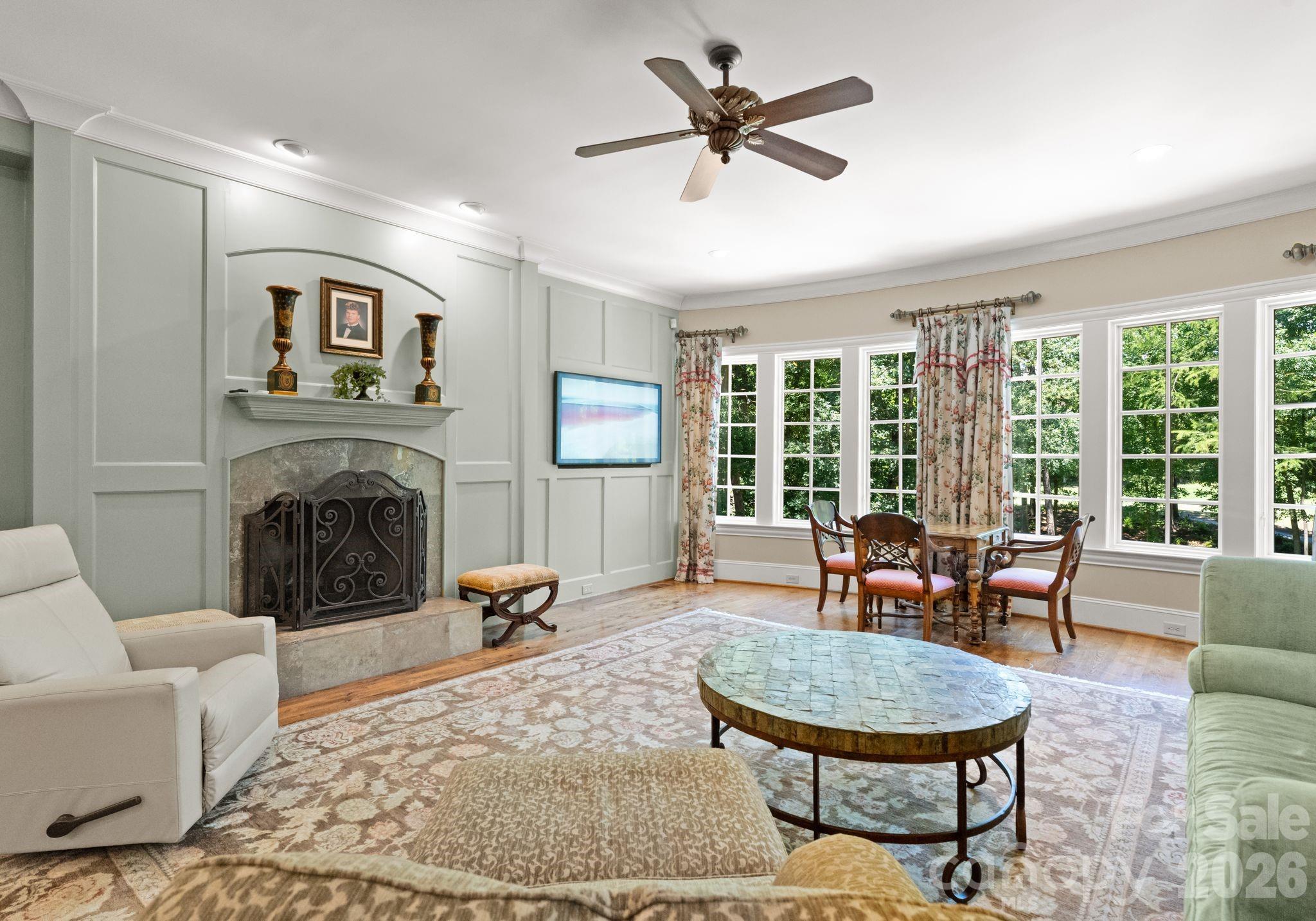 The Palisades - Residential