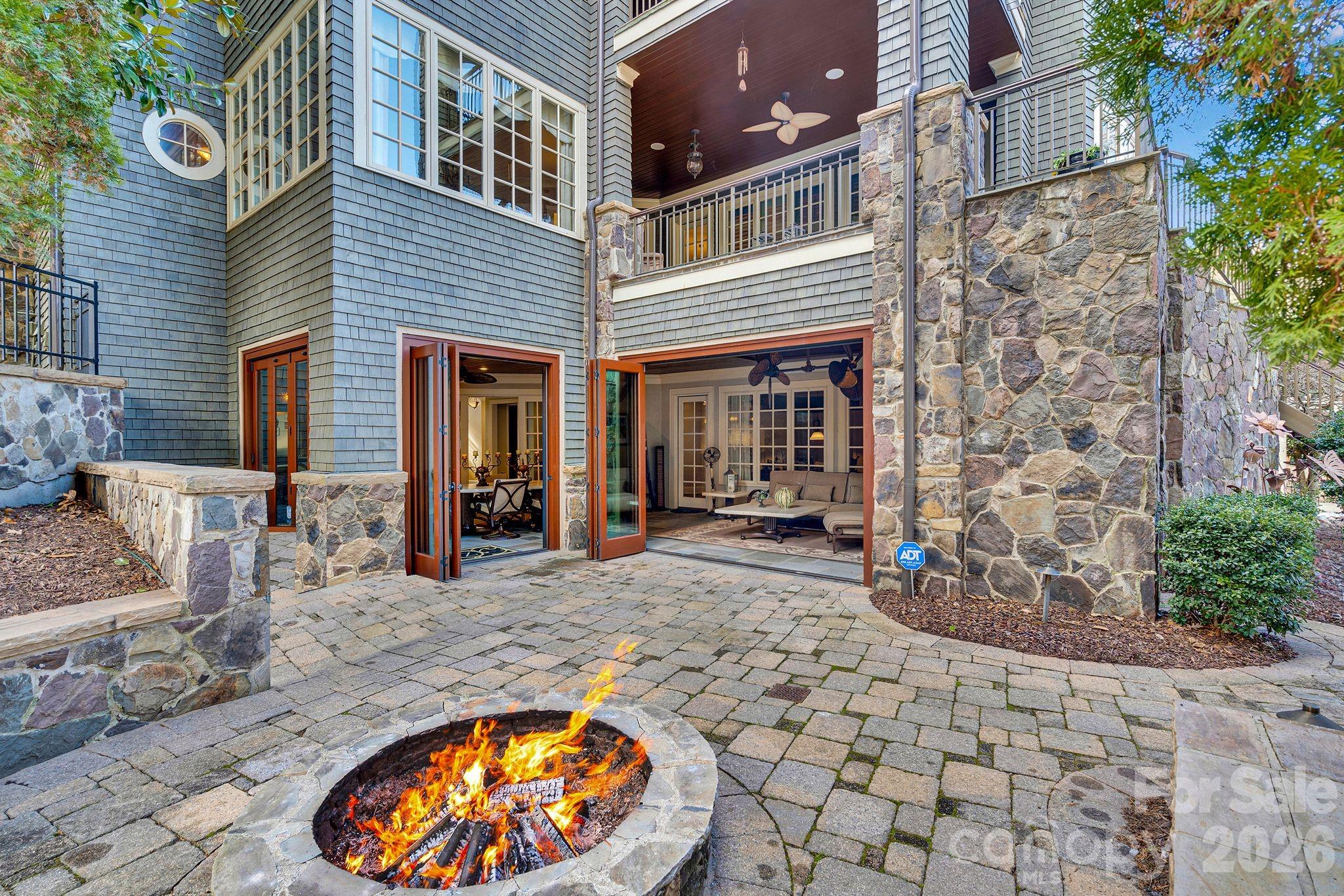 The Palisades - Residential