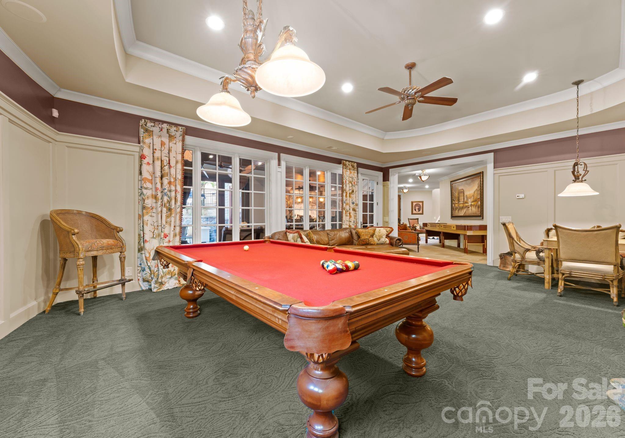 The Palisades - Residential