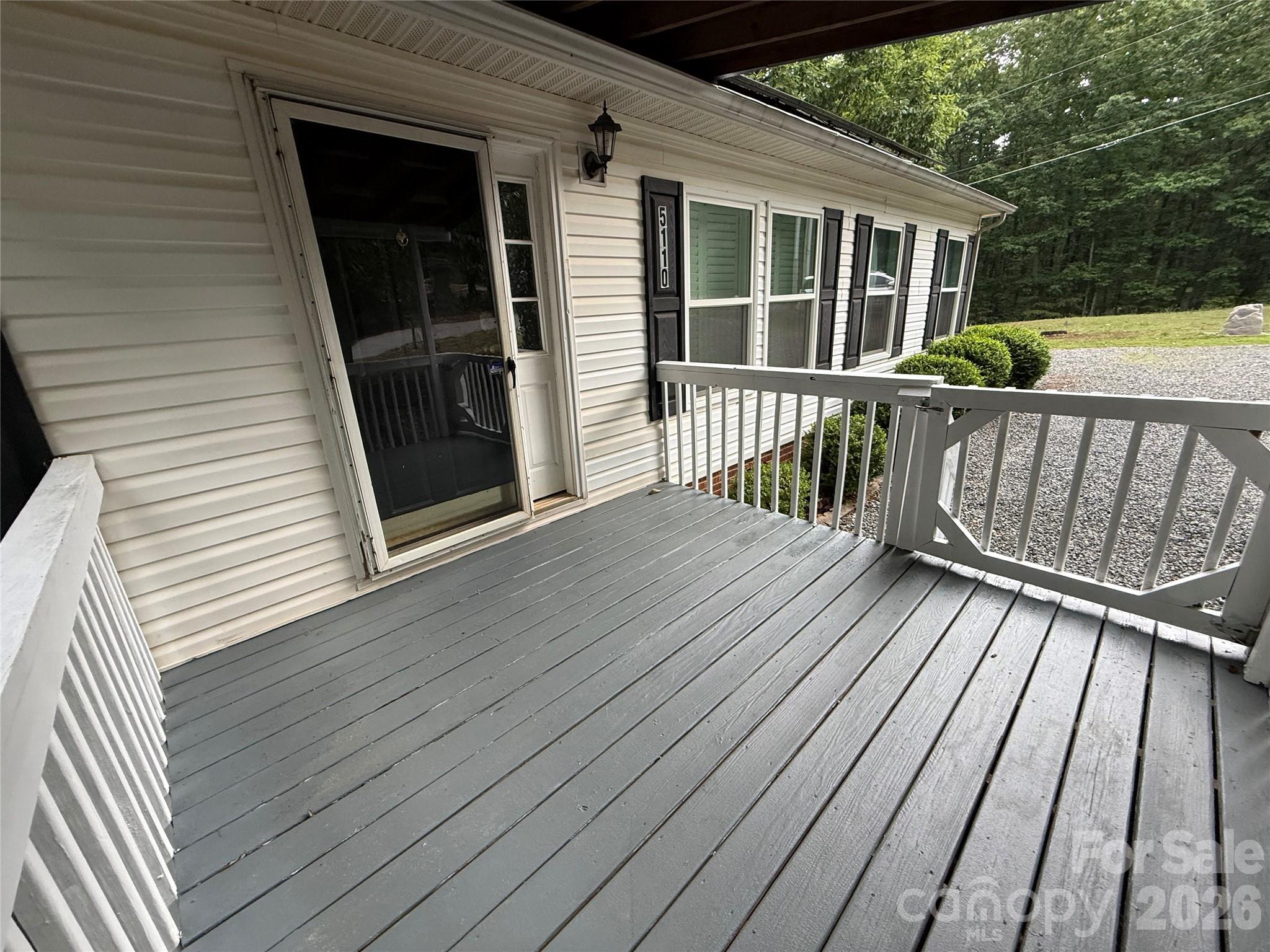 Mount Anderson - Residential