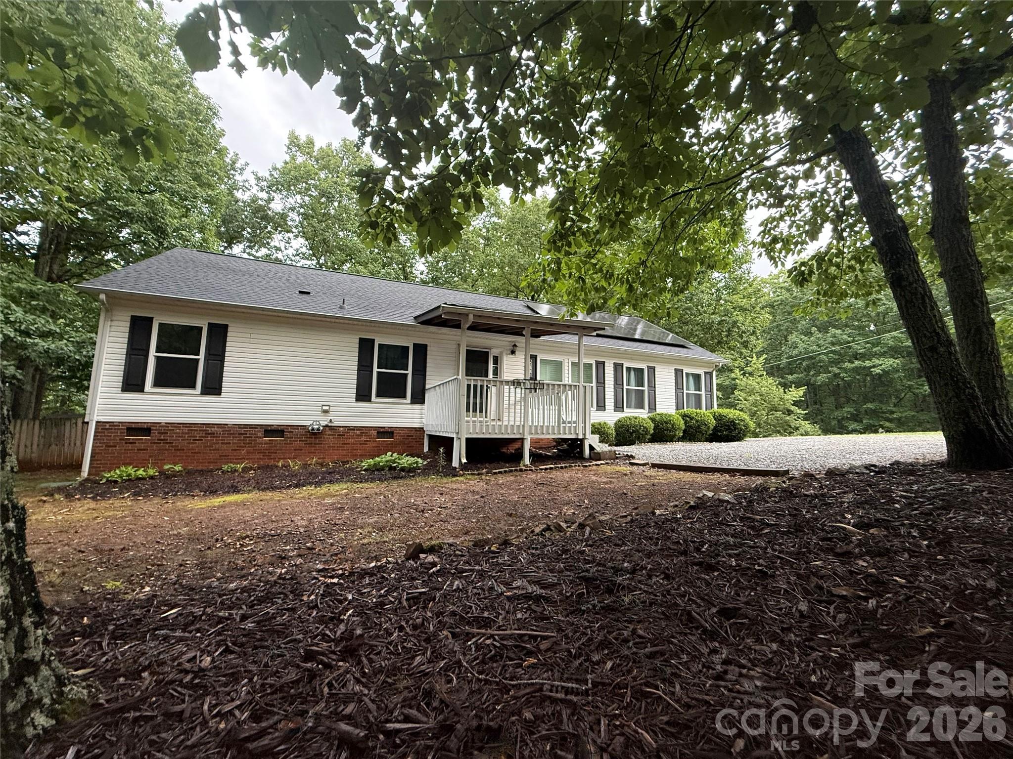 Mount Anderson - Residential