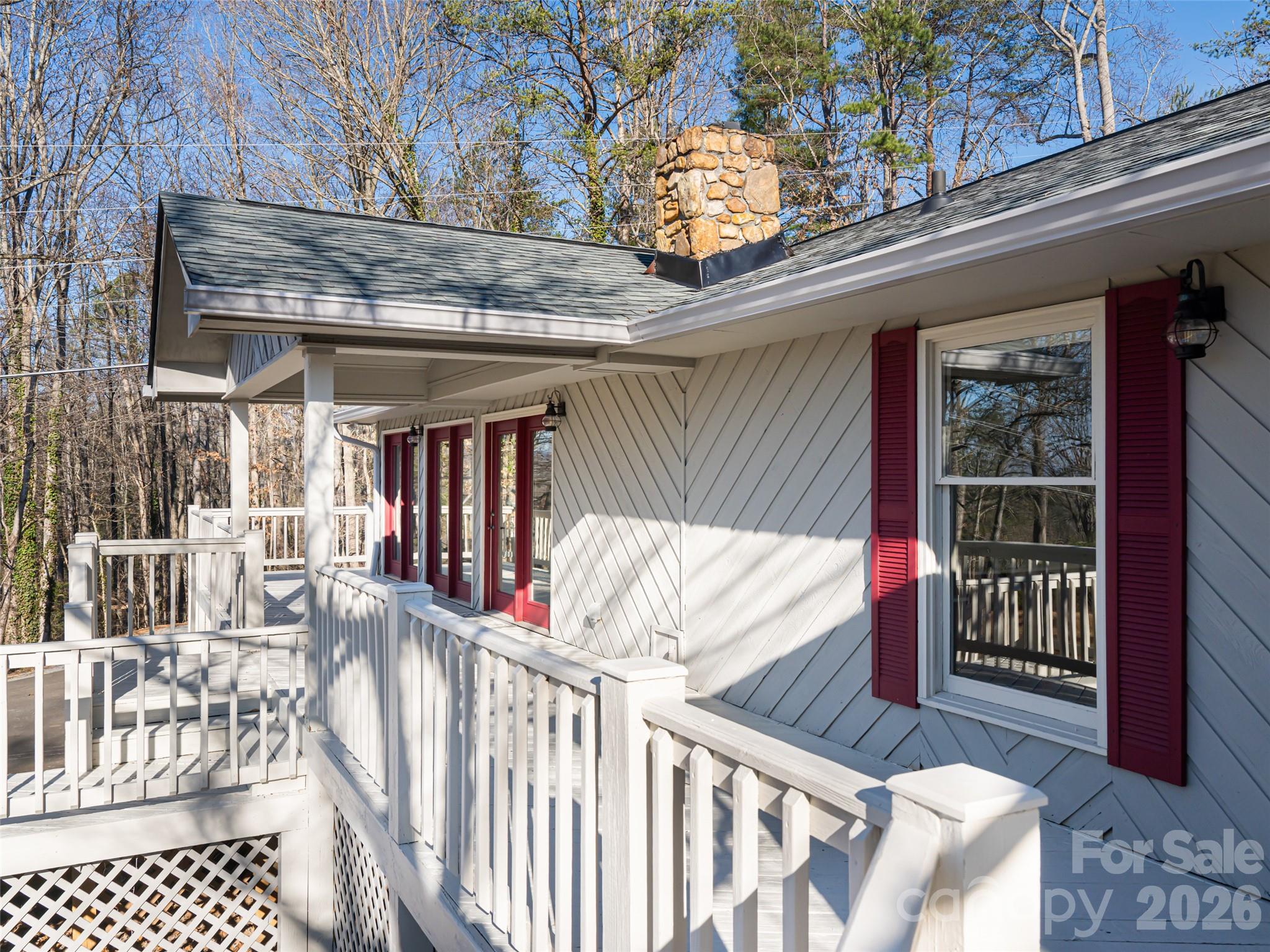 97 Upper Moffitt Road