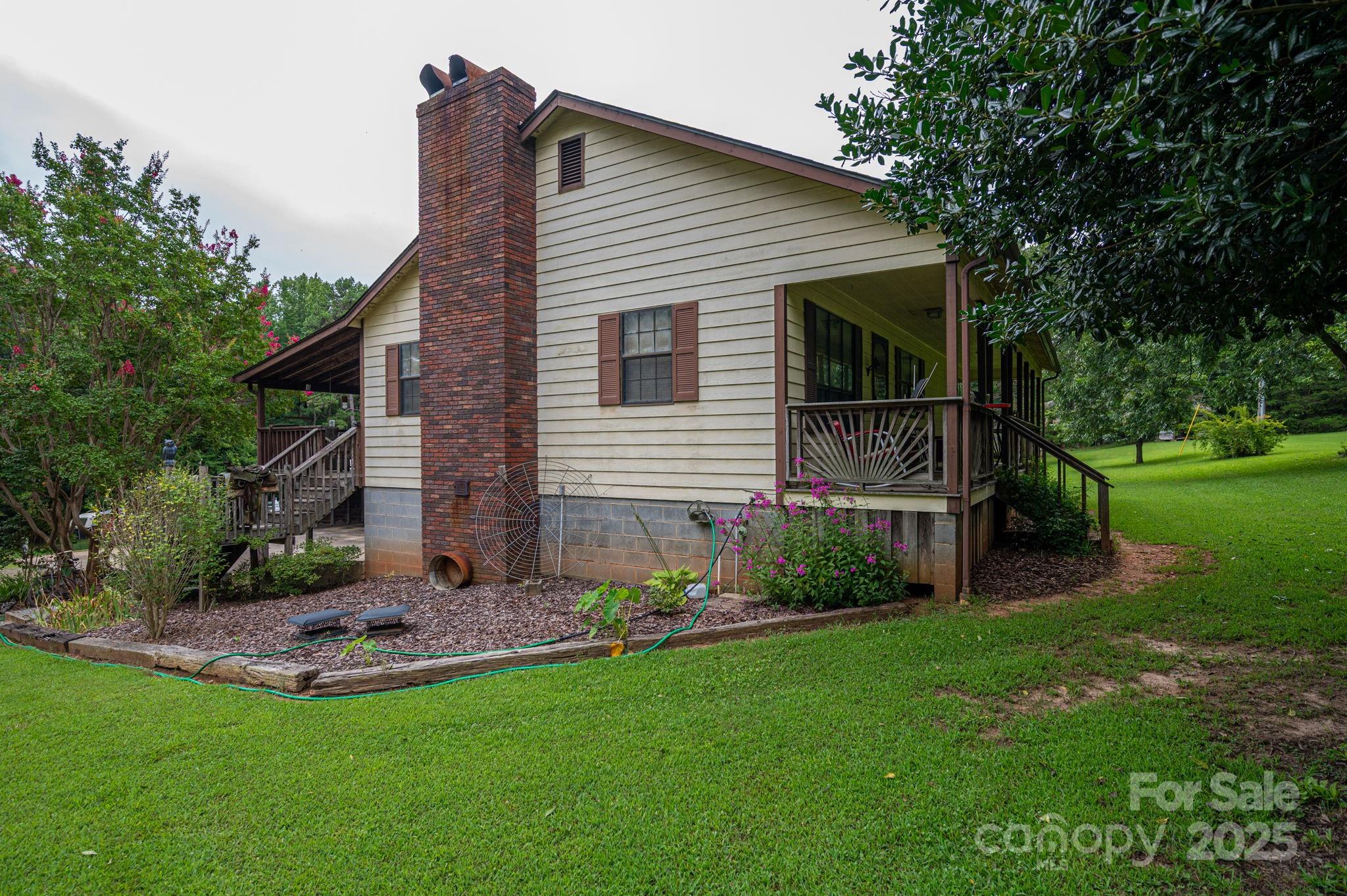 3323 Sadler Road