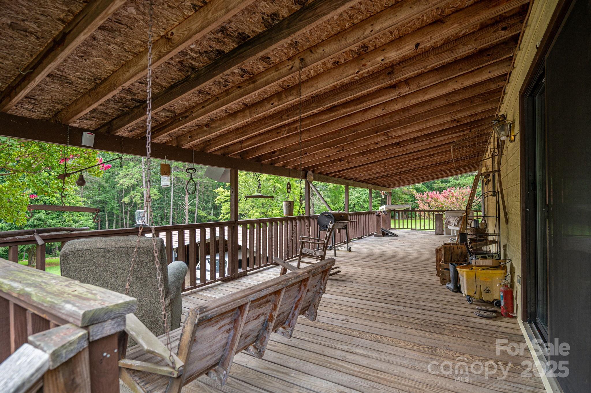 3323 Sadler Road