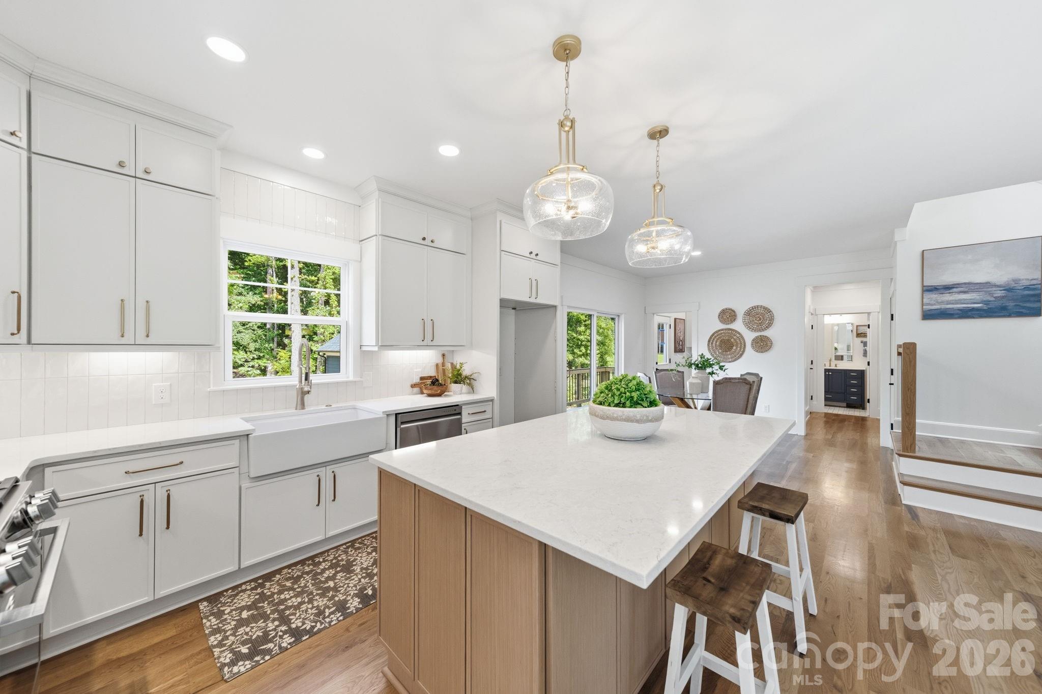 Hillcrest - Residential
