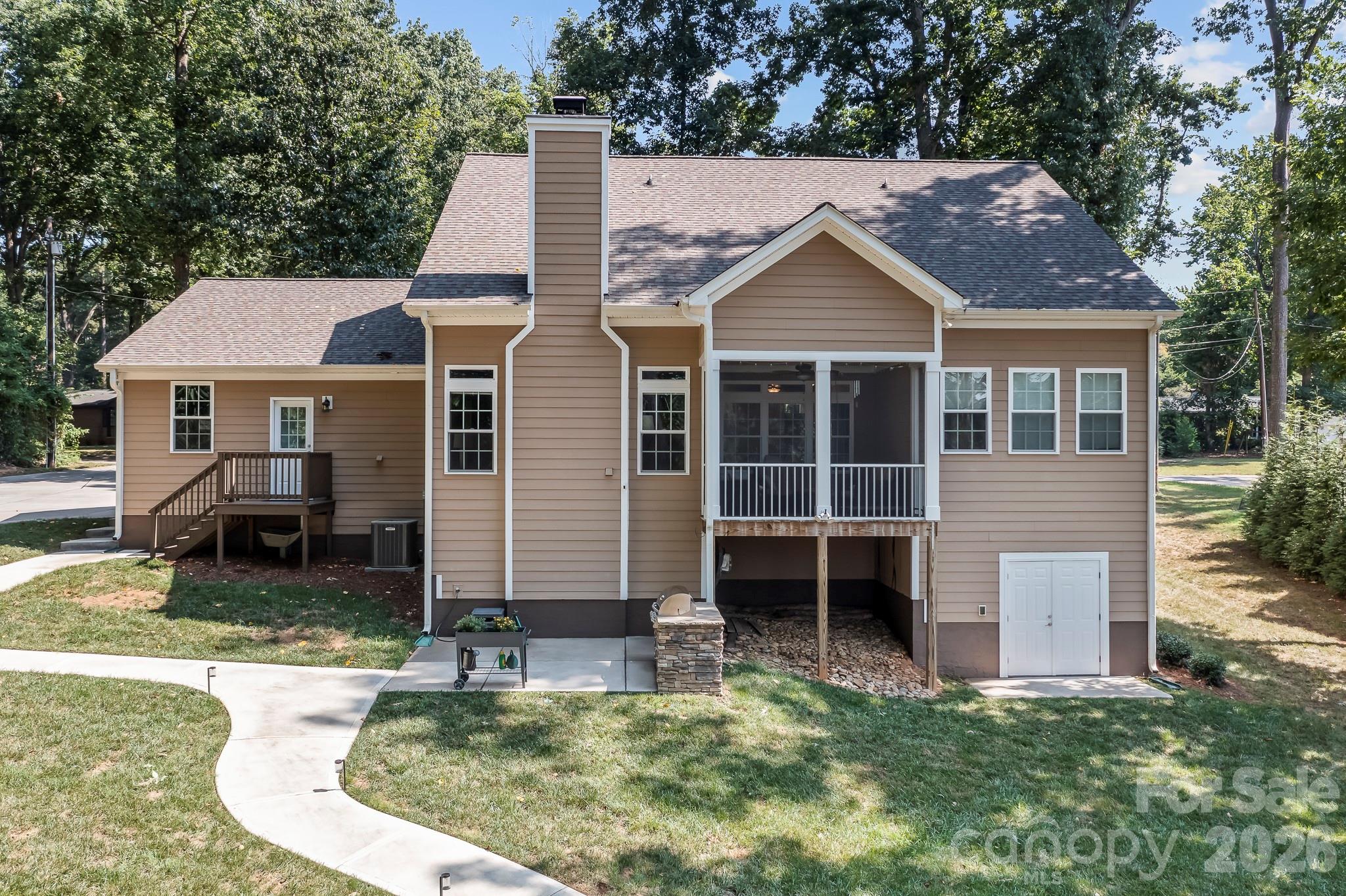 348 Catalina Drive