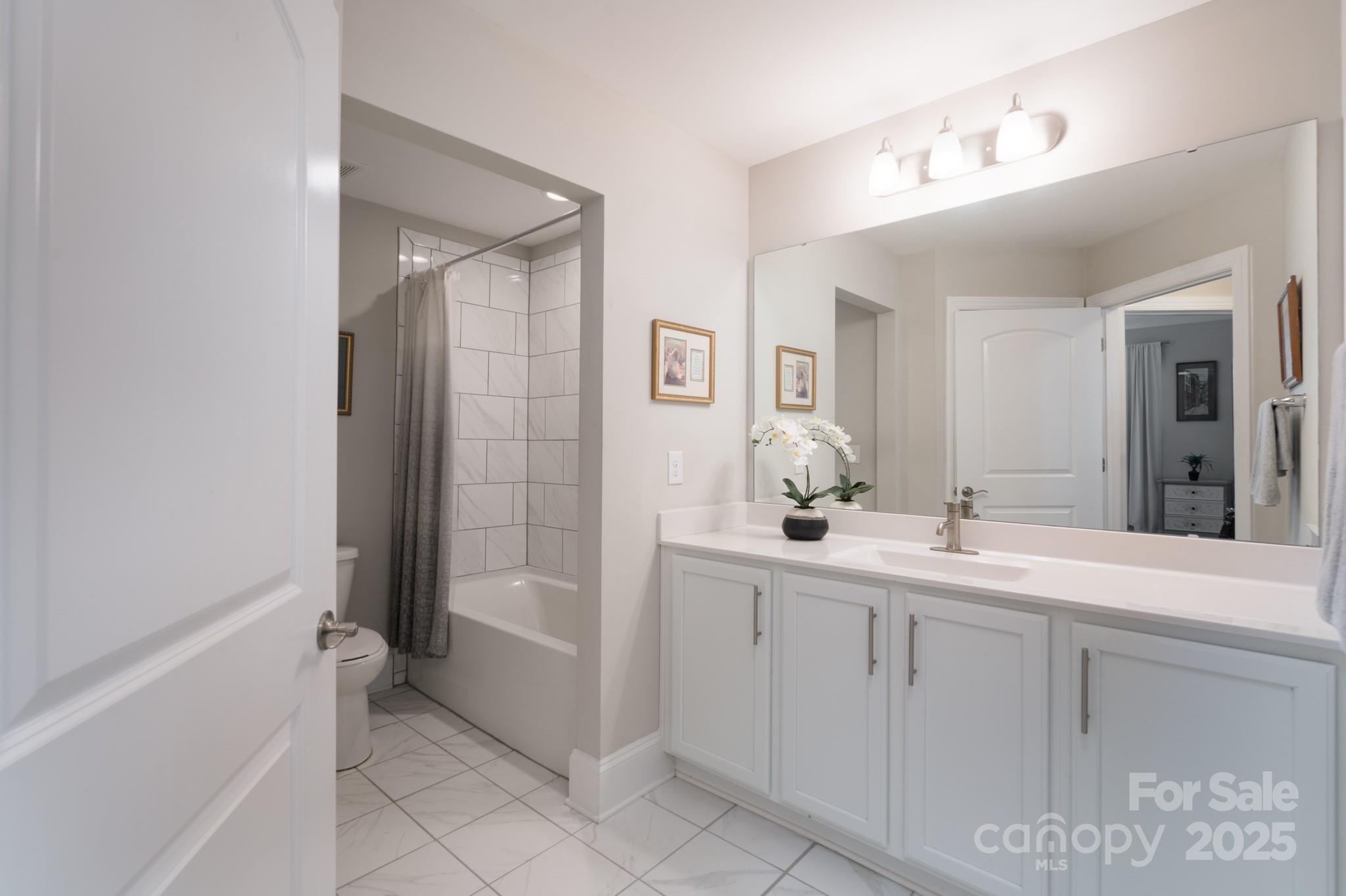 Augusta Place at Laurel Creek - Residential