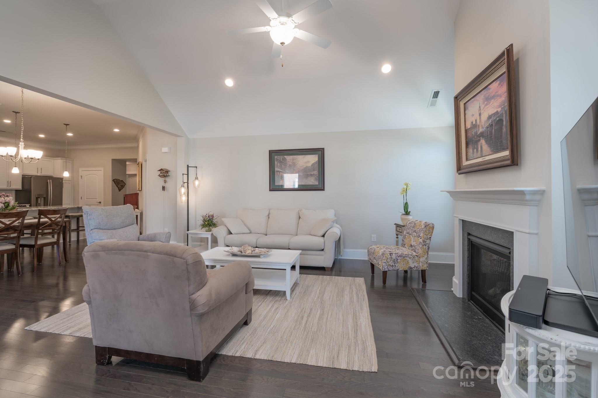 148 Adelaide Way