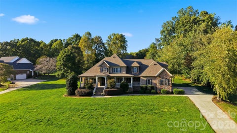 Photo of 1163 Willow Creek Drive, Newton, NC 28658 (MLS # 4427436)
