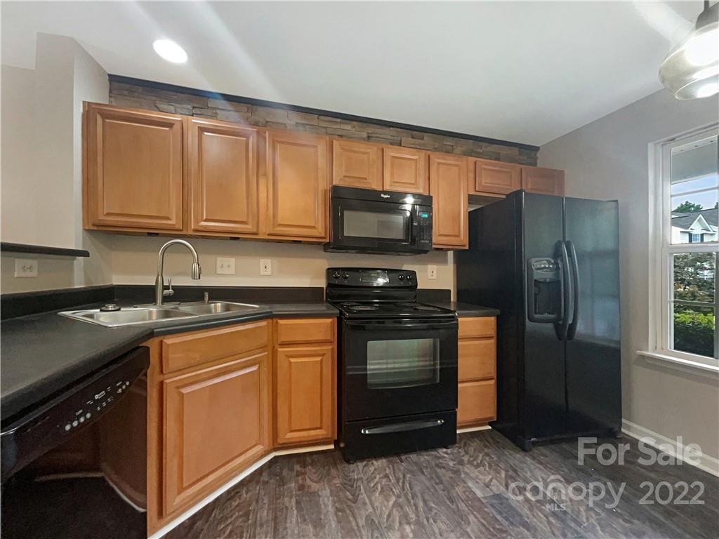 Lexington Commons - Residential