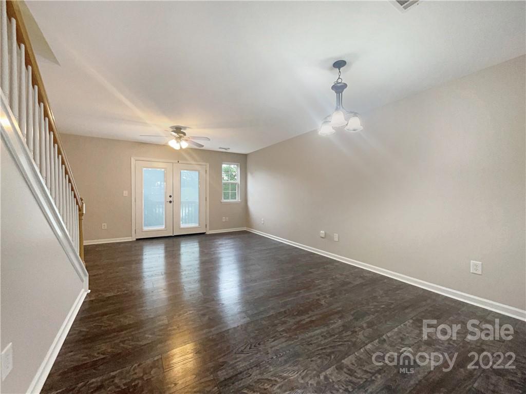 Lexington Commons - Residential