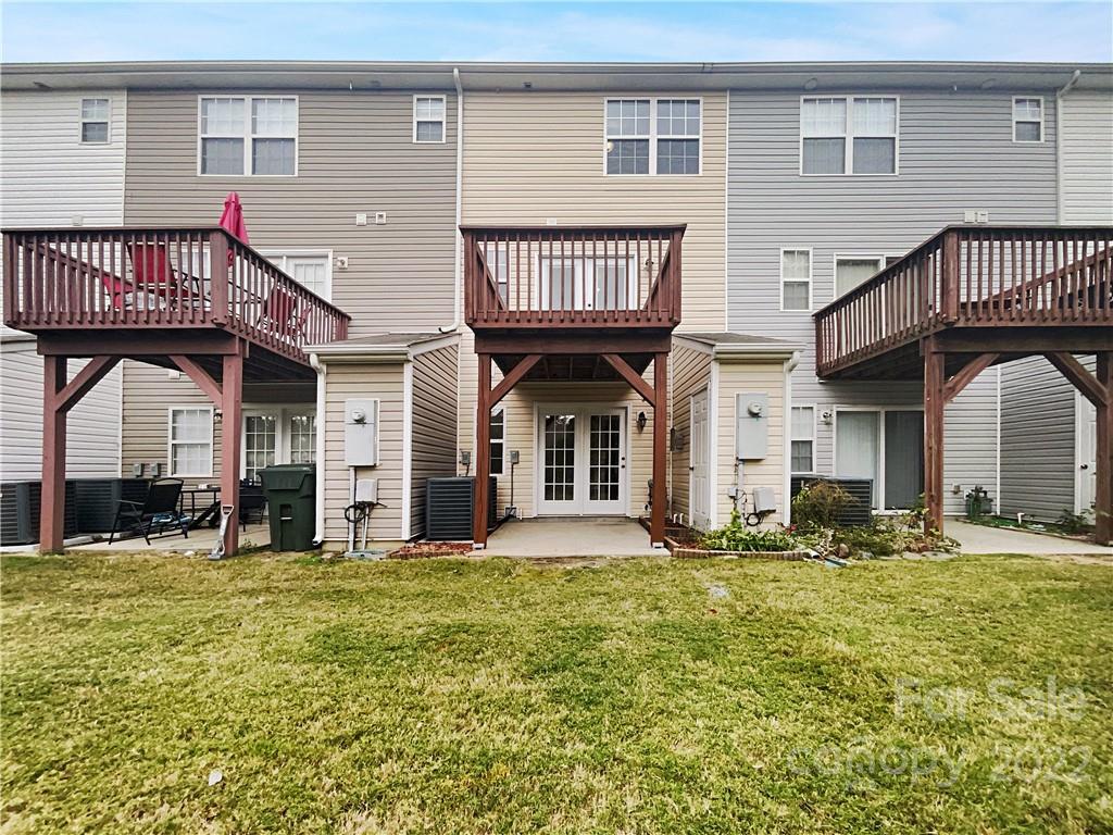 Lexington Commons - Residential