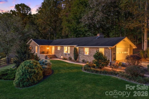 Photo of 165 Horizon View Drive, Horse Shoe, NC 28742 (MLS # 4434165)