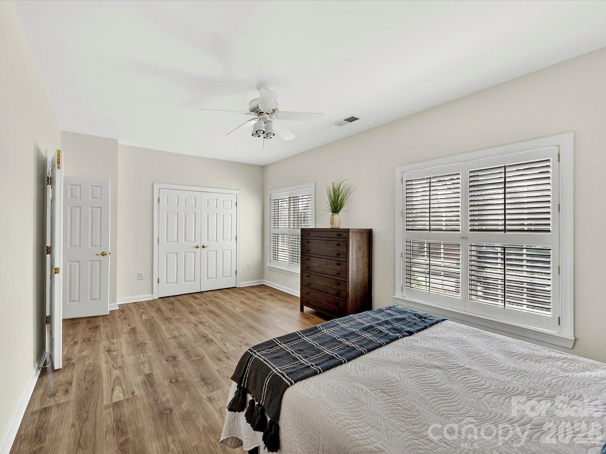 Windsor Oaks - Residential