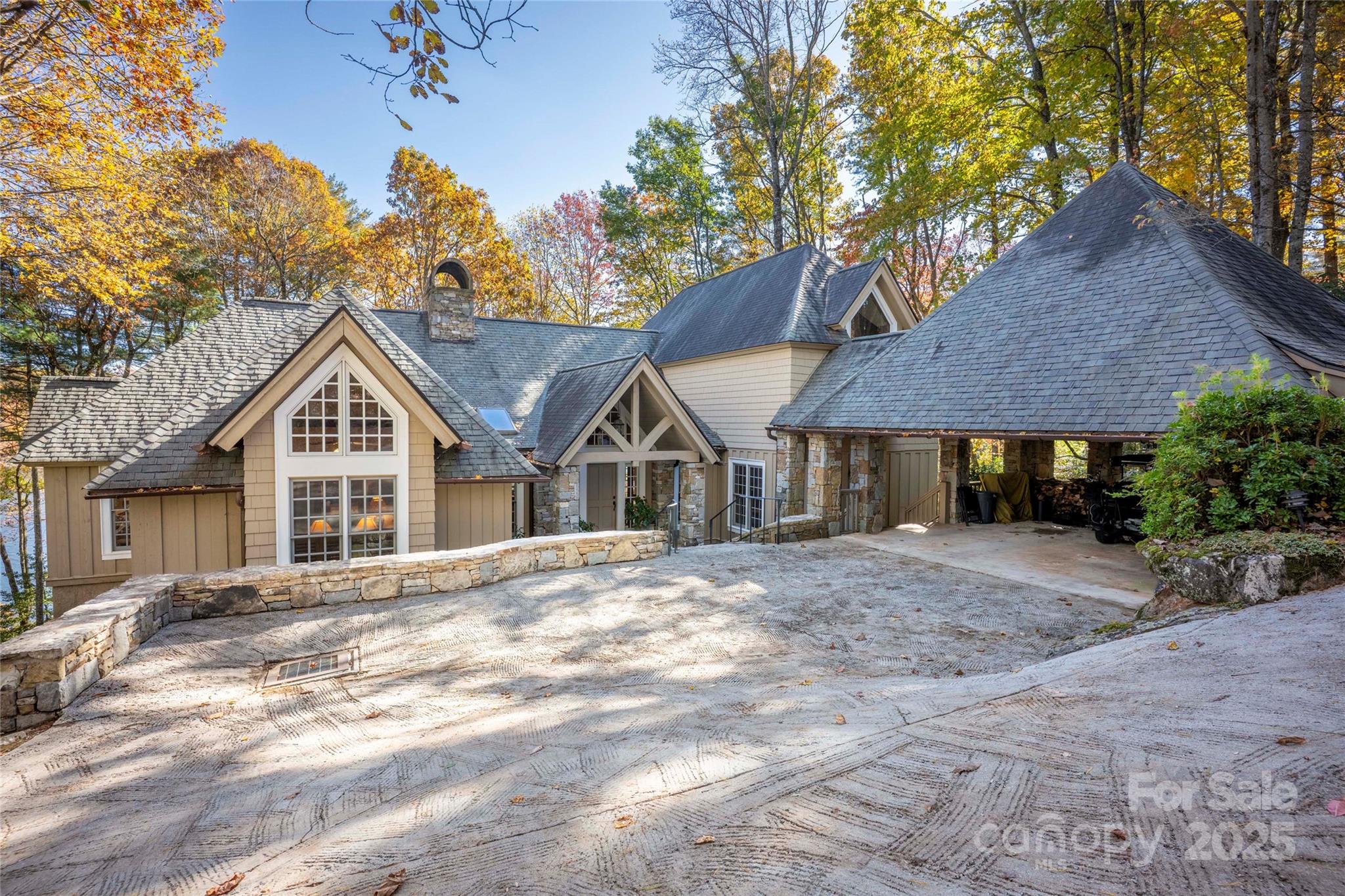 Lake Toxaway Estates - Residential