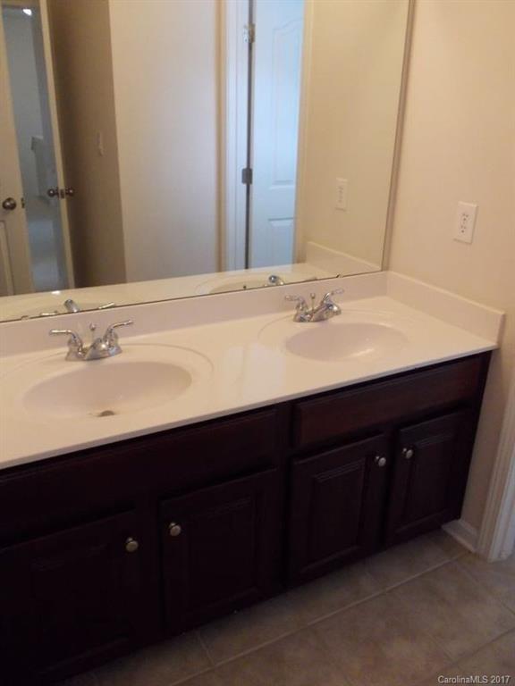 Crismark - Residential Lease