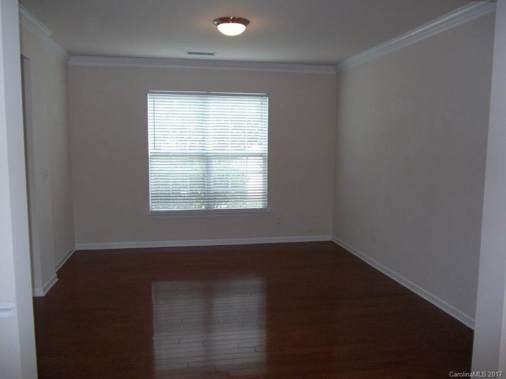 Crismark - Residential Lease