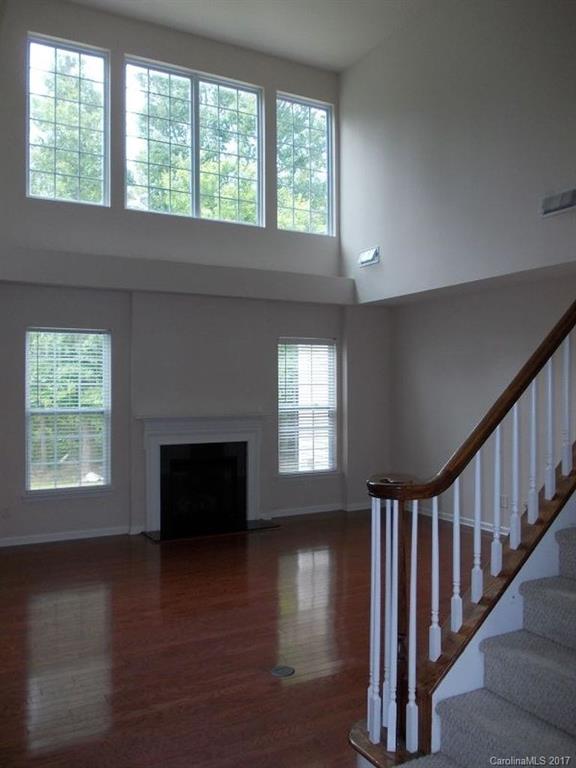 Crismark - Residential Lease