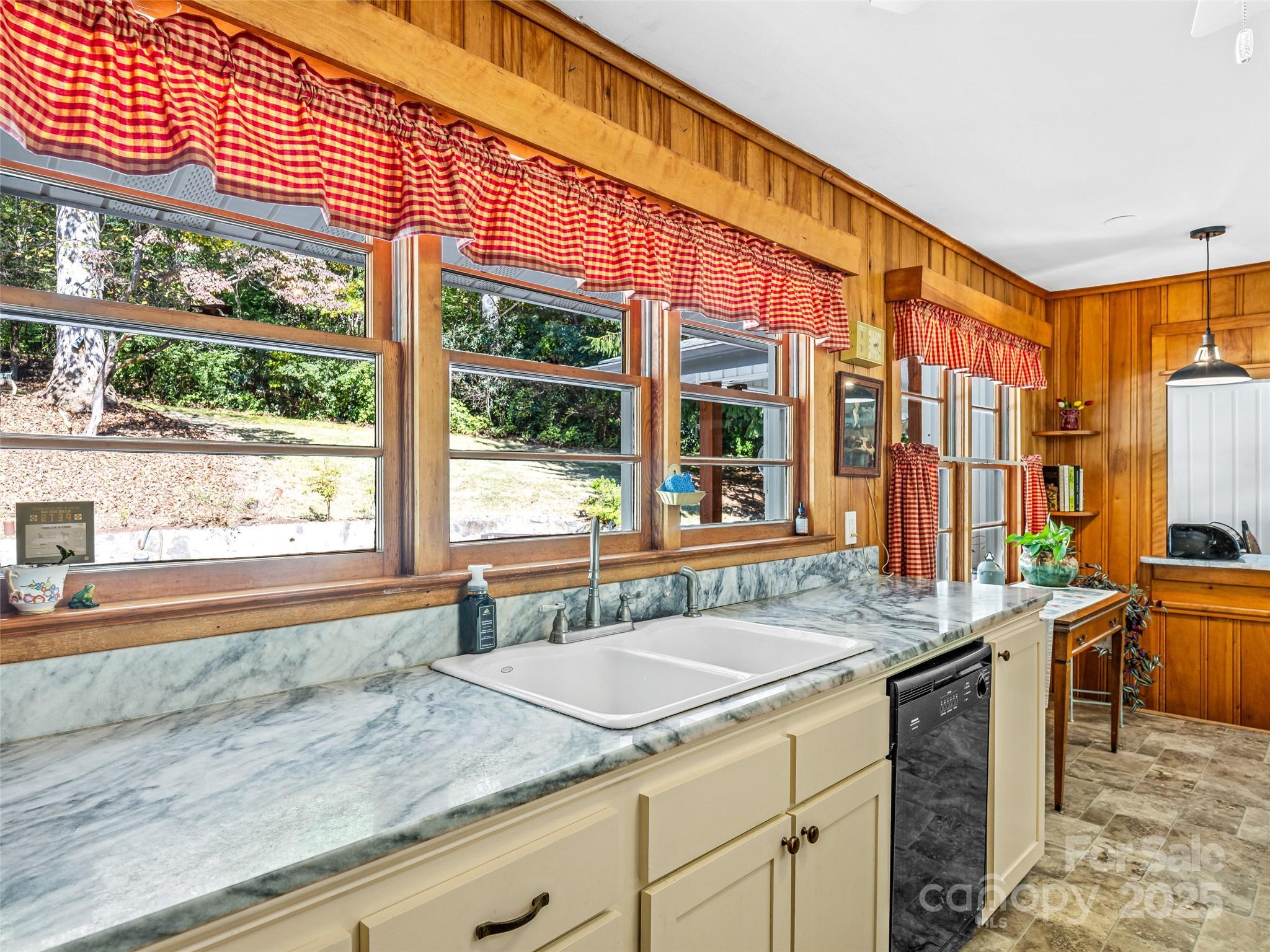 Echo Acres - Residential