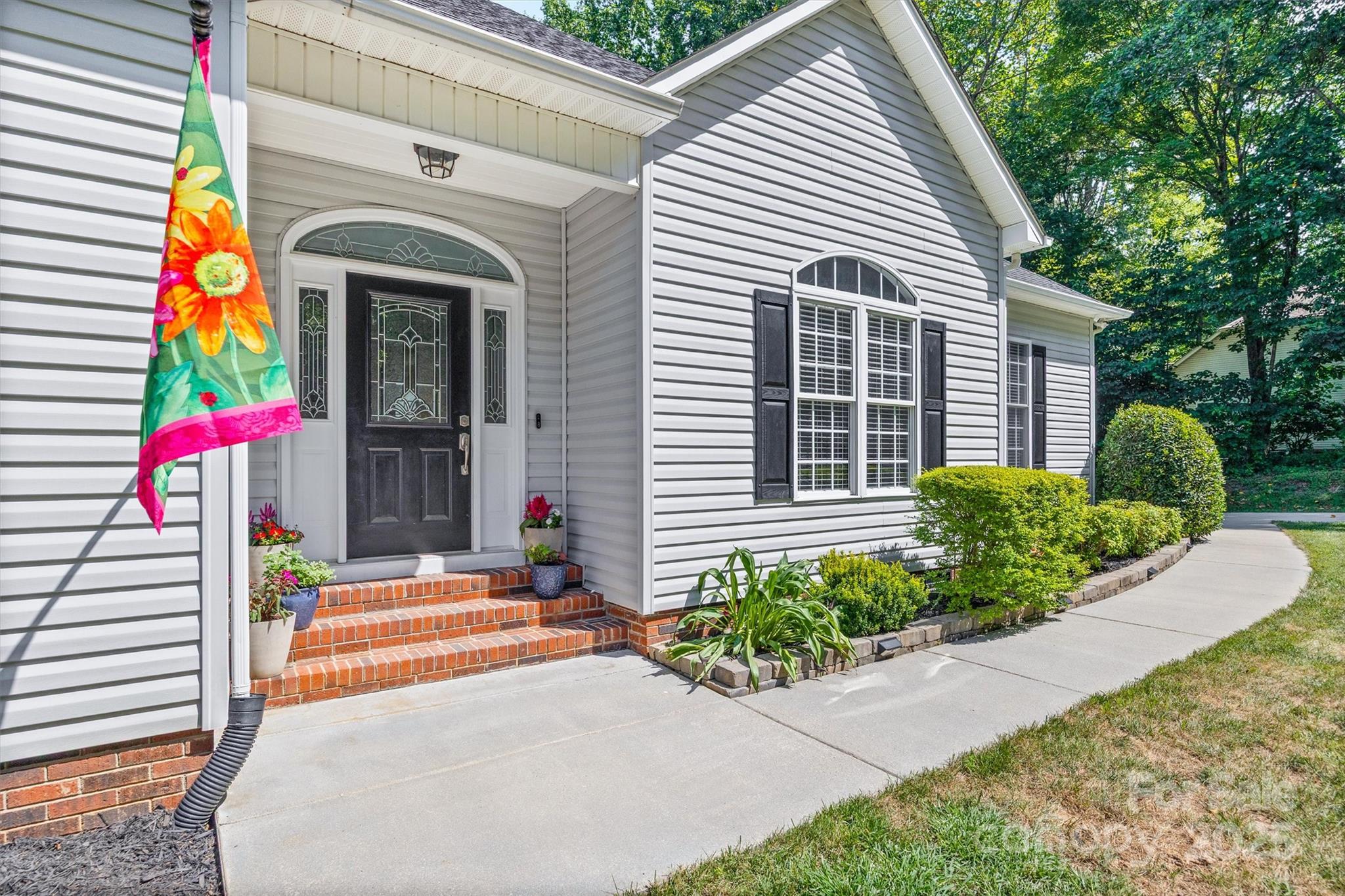 1528 Autumn Brook Lane